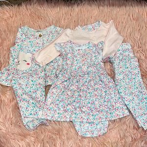 Carters floral set